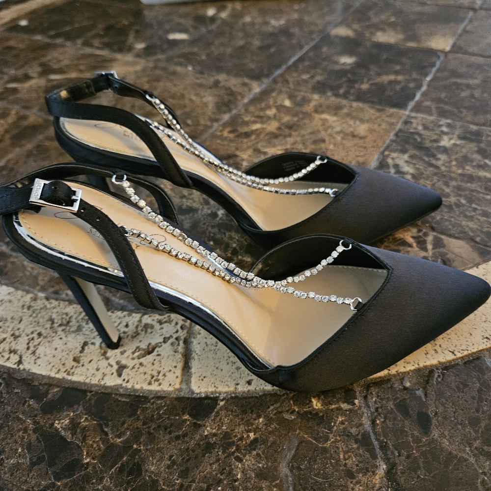 Badgley Mischka Jewel Alegria Pointed Toe Stiletto SZ 7 NWOB - Picture 3 of 8